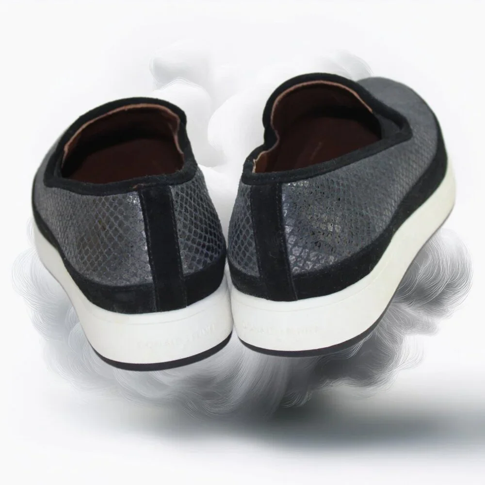 Donald J. Pilner Mickey Snake Gunmetal Gray Black Platform Slip-On, Size 6